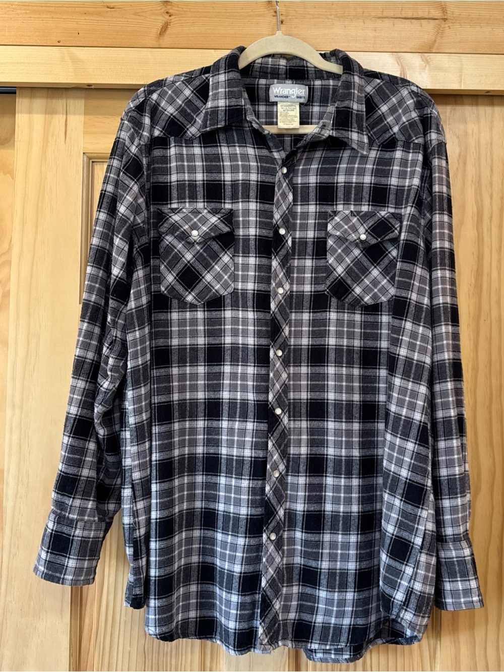 Wrangler Wrancher Pearl SnapsMen’s Black & White Plaid Button-Down Shirt XXL Tal